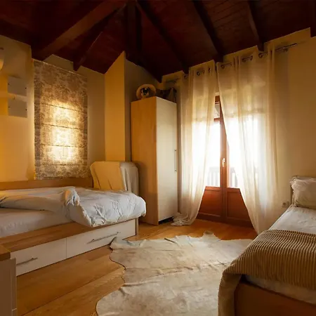 Michaela Shared Pool Villa, * Afytos