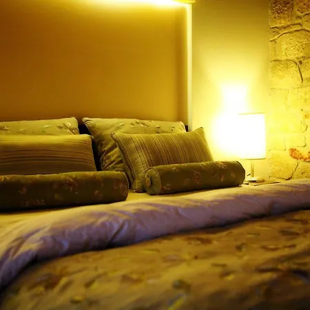 Michaela Shared Pool Villa,